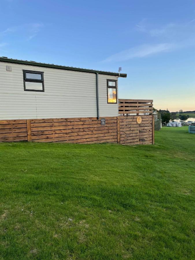Caravan Rabbit House No 81 At Three Lochs Holiday Park Newton Stewart Exterior photo
