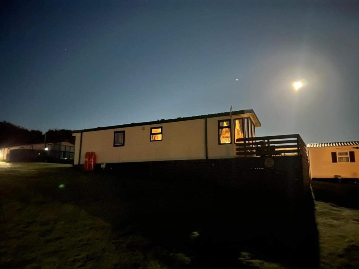 Caravan Rabbit House No 81 At Three Lochs Holiday Park Newton Stewart Exterior photo
